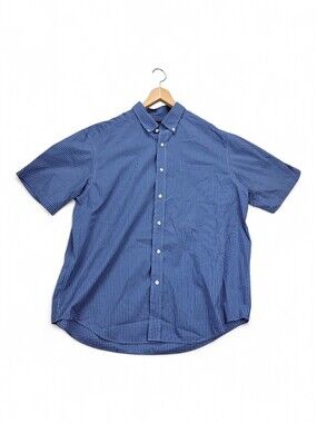 TravelSmart‎ Men's XL Short Sleeve Button-Down Blue Gingham Shirt